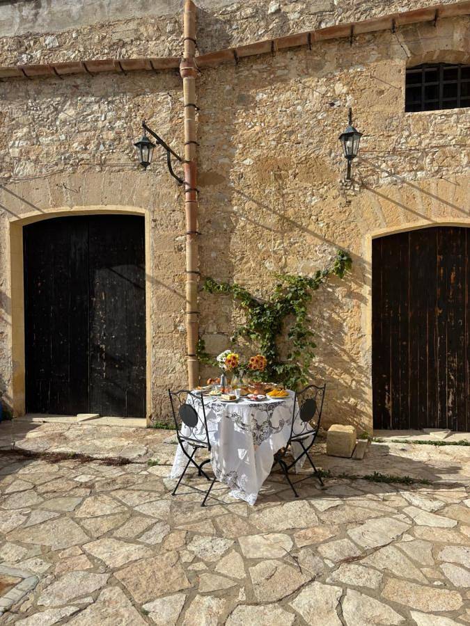 Agriturismo per 2 persone, con Terrazza e Giardino nonché Panorama a Custonaci
