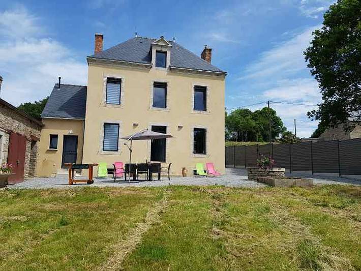 Gîte pour 8 personnes, avec Jardin à Guillac