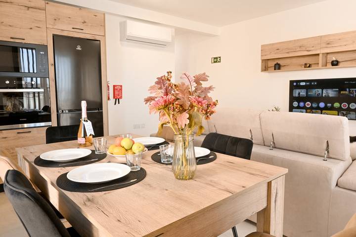 Ganze Wohnung, Viviani Court 2bd Modern Apt Xewkija Gozo in Xewkija, Gozo