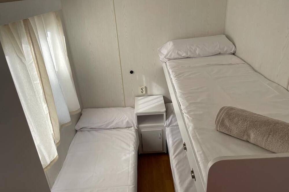 Apartamento entero, Casa Rural Las 3 A, en Sierra de Segura, Cazorla y las Villas.\npiscina Privada! in El Ojuelo, Segura de la Sierra