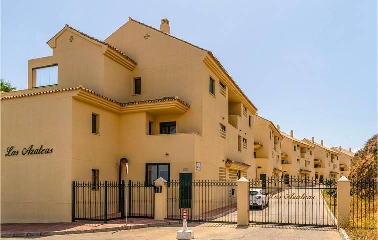 Casa rural para 6 personas, con terraza y piscina, Familias con niños en Benalmádena - 2