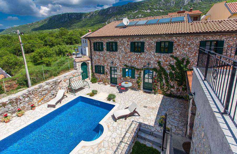 Villa mit Sauna und Pool in Vinodolska općina, Primorje-Gorski Kotar