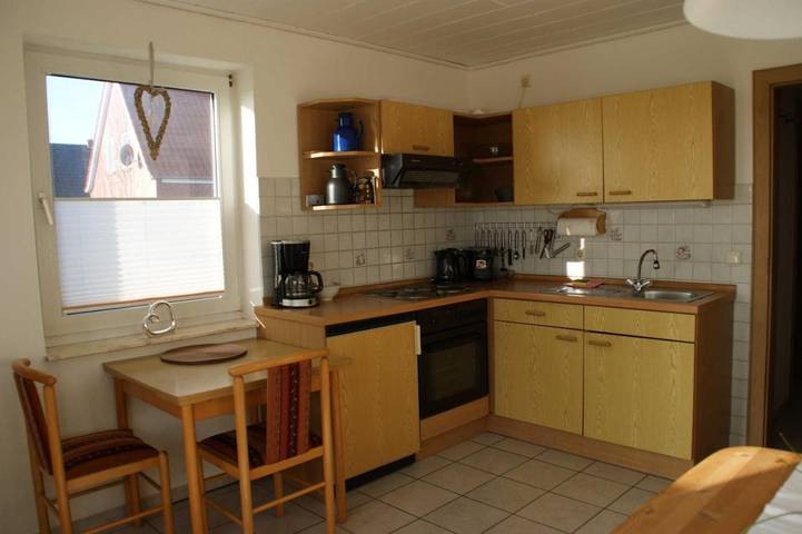Ferienhaus für 4 Personen, mit Terrasse und Garten in Jemgum