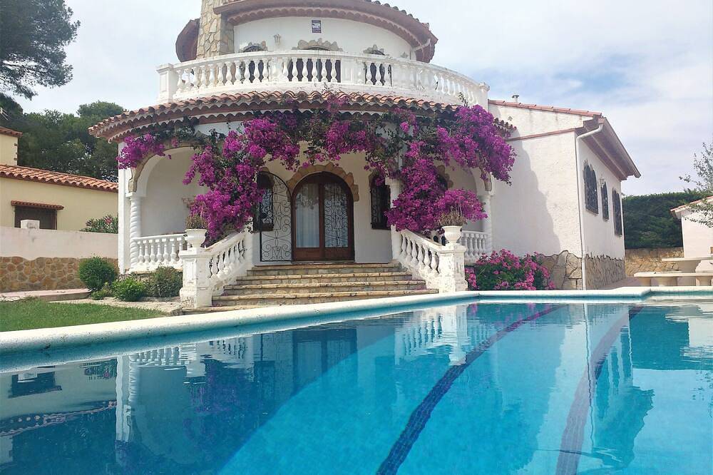 Chalet independiente para 6 personas situado en Miami Playa in Miami Platja, Montroig