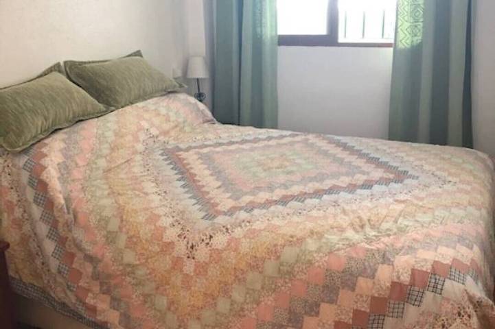 Location de vacances pour 5 personnes, avec balcon ainsi que piscine et jardin, animaux acceptés dans Bolnuevo - 4