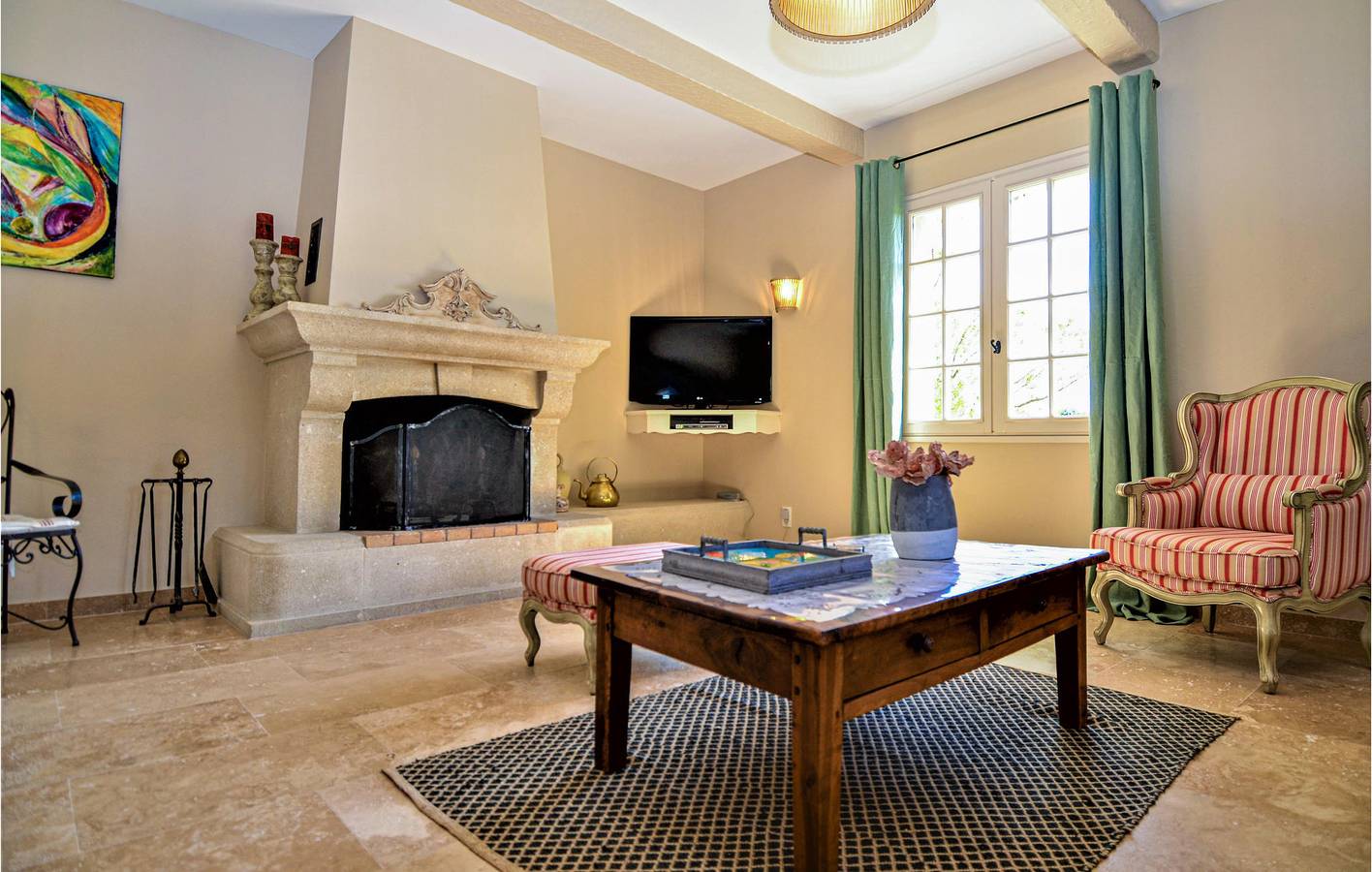 Appartement am Pool mit Parkplatz und Internet - in der Nähe von Serviers-et-Labaume in Montaren-et-Saint-Médiers, Nimes und Umgebung