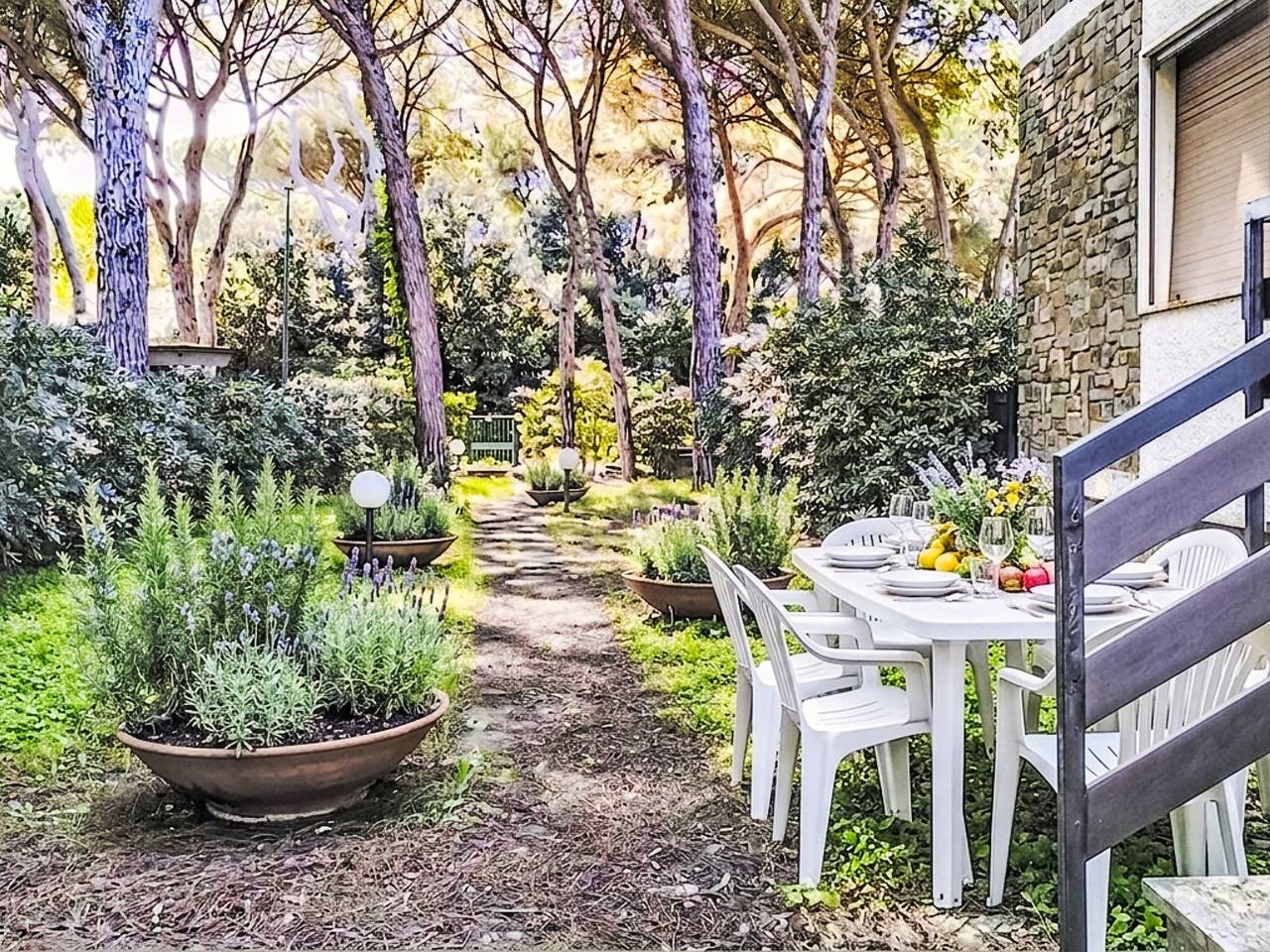 Il giardino alle Rocchette in Castiglione della Pescaia, Grosseto Provinz