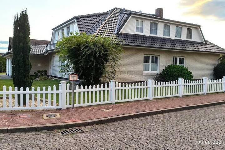 Ferienwohnung für 4 Personen, mit Terrasse und Garten