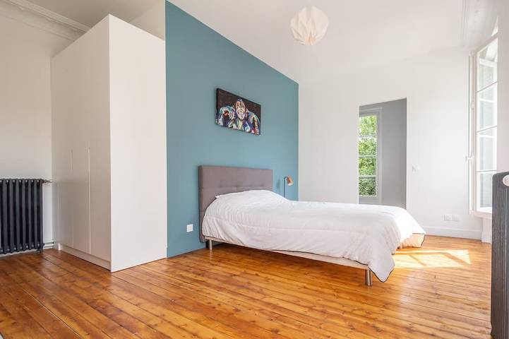 Location de vacances pour 24 personnes, avec jardin à Chennevières-sur-Marne - 4