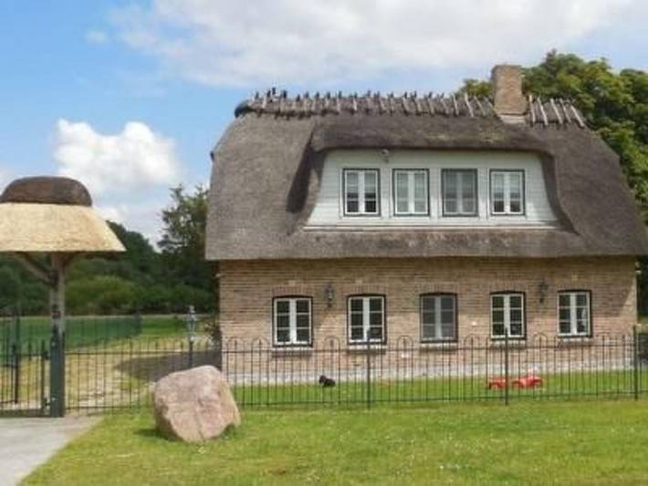 Ferienhaus für 8 Personen, mit Garten in Steinbergkirche - 2