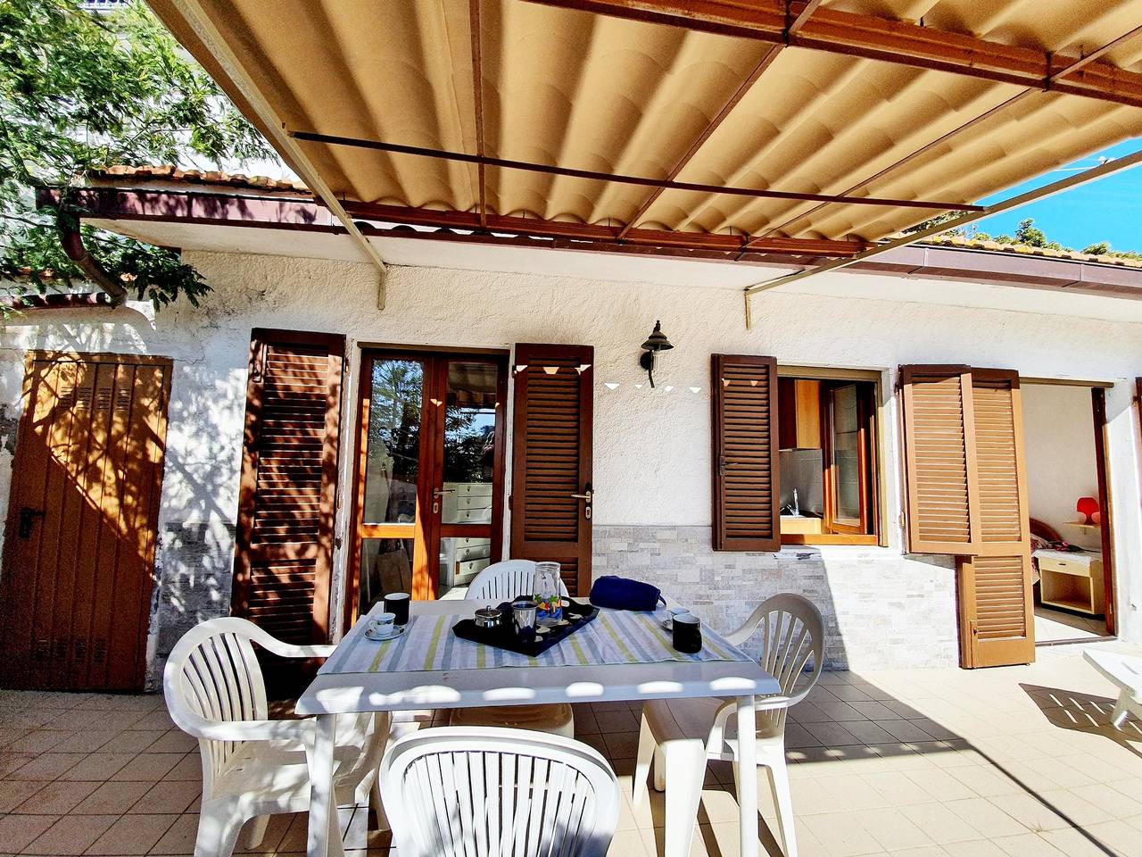 Appartamento intero, Casa Vacanze "Bilo Il Nido" con vista mare, aria condizionata e terrazza in Innamorata, Isola d'Elba