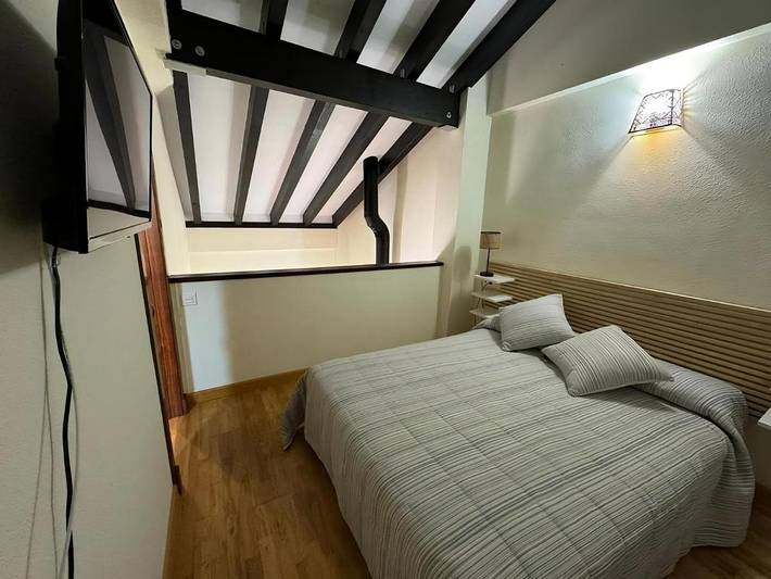 Casa de vacaciones para 5 personas, con piscina y vistas además de piscina para niños y jardín en Sierra Norte de Sevilla - 4