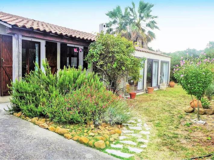 Location de vacances pour 4 personnes, avec Terrasse et Jardin à Salles-d'Aude