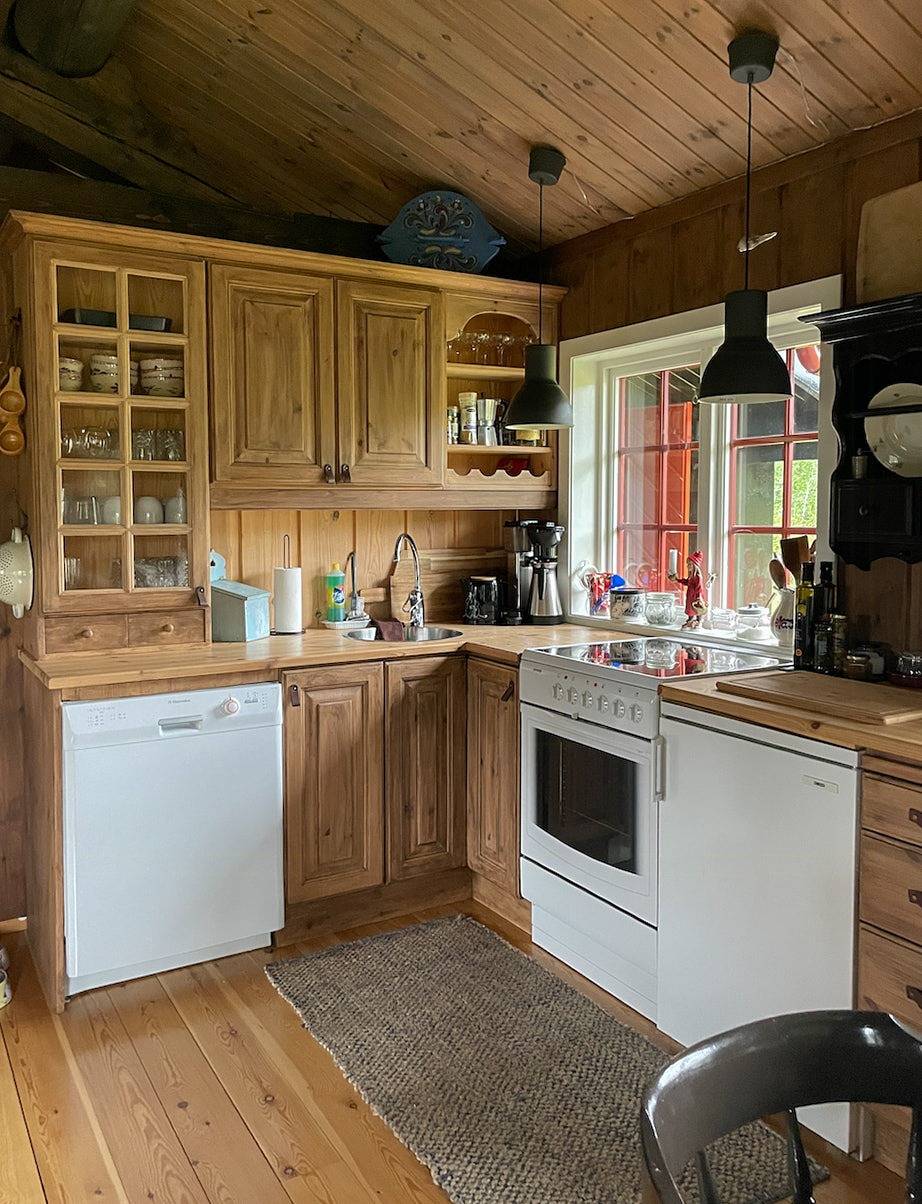 Hütte mit Blick auf das Raulandsfjell in Vinje