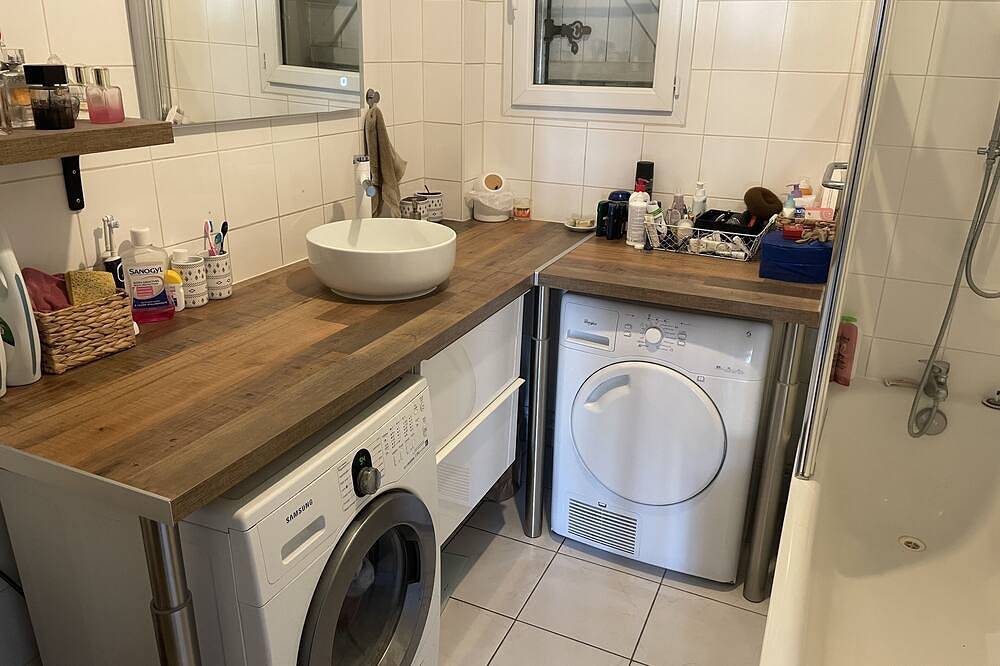 Apartamento entero, Center Pierrefonds superb quiet apartment + parking lot in Pierrefonds, Río Oise