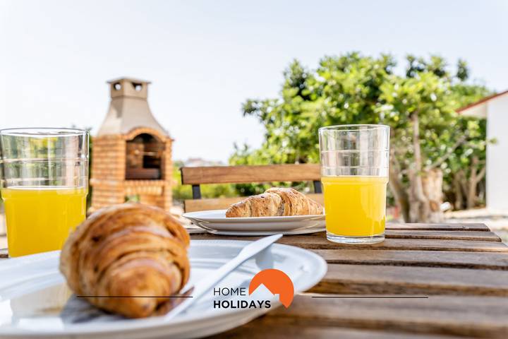 Finca für 5 Personen, mit Balkon und Terrasse an der Algarve