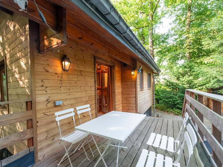 Chalet voor 4 personen, met Terras en Tuin in Provincie Luxemburg