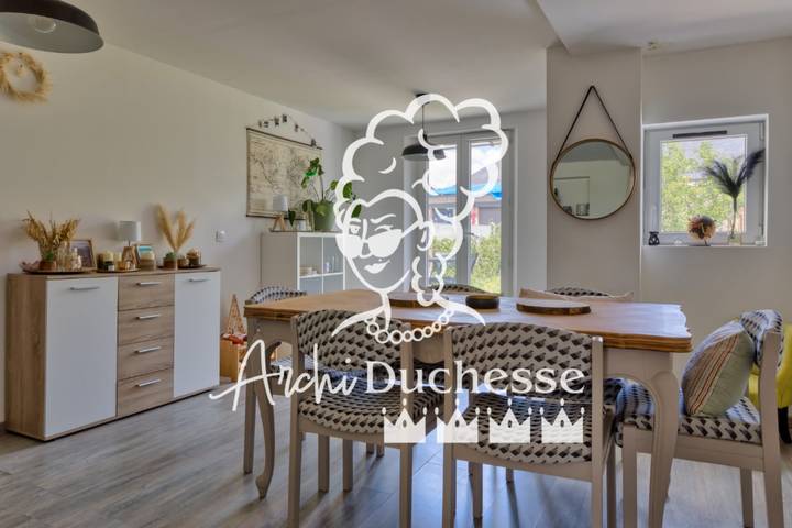 Gîte pour 4 personnes, avec terrasse et jardin à Grand-Couronne