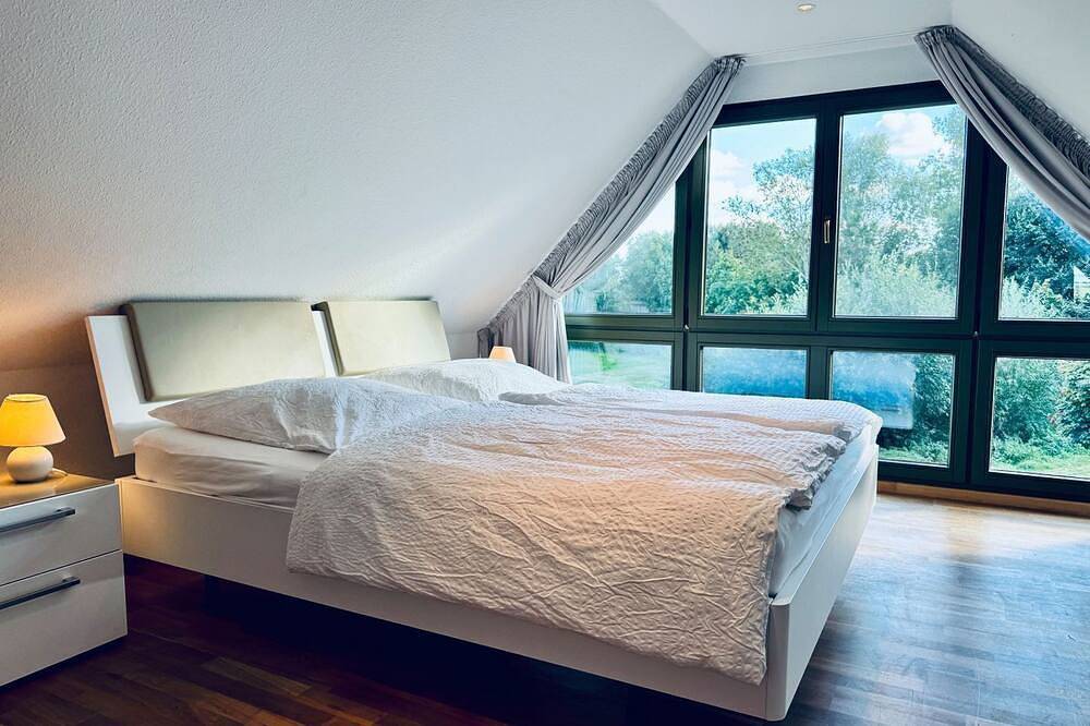 Ferienhaus Boddenblick - Charmante Doppelhaushälfte in Trips auf Rügen - in Bergen auf Rügen, Bergen auf Rügen und Umgebung