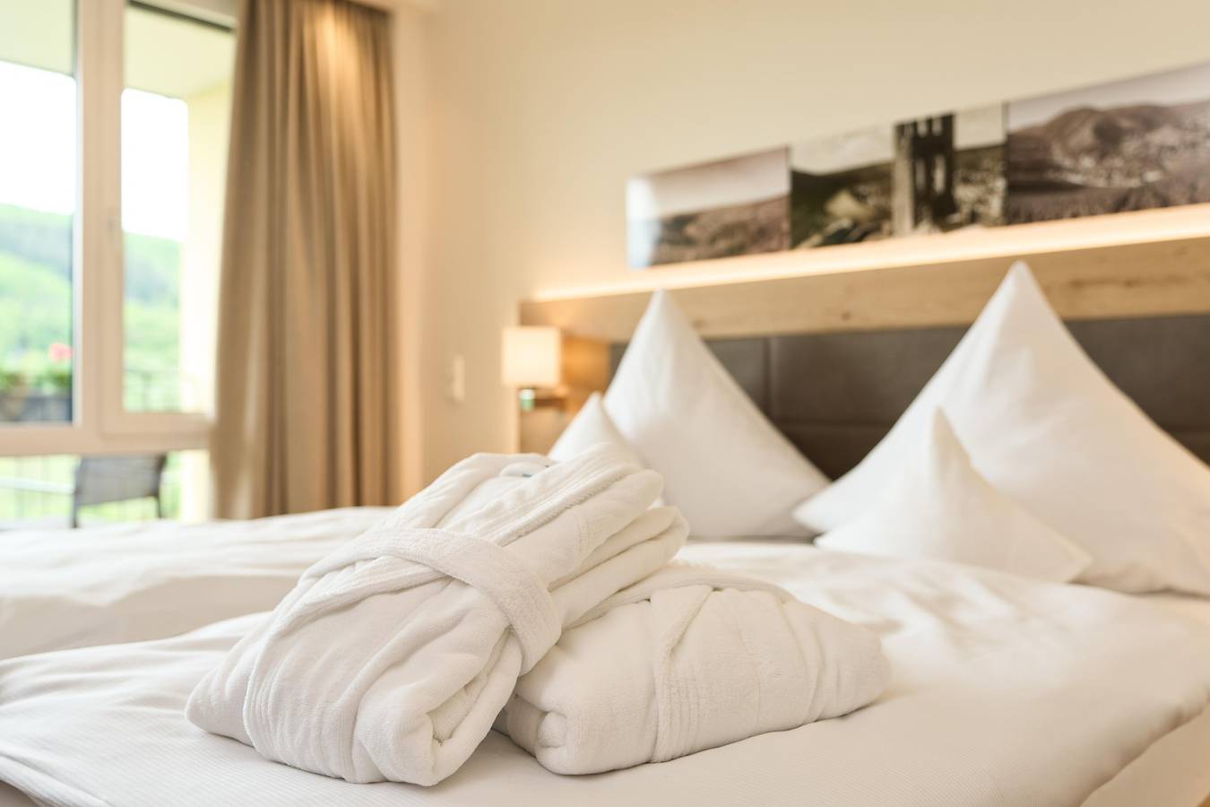 Doppelzimmer Dusche/Wc Herrenberger Doppelzimmer in Mertesdorf, Moseleifel