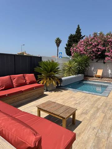 Gîte pour 8 personnes, avec piscine et jardin dans Parc des Expositions Montpellier