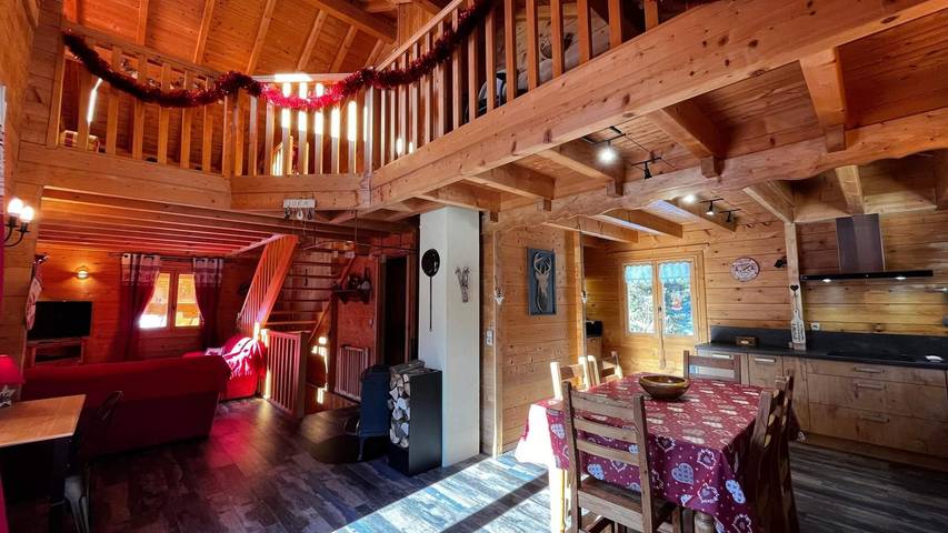 Ski-Gite: Spacious, Chimney, Garden & More in Lamoura, Parc naturel régional du Haut-Jura