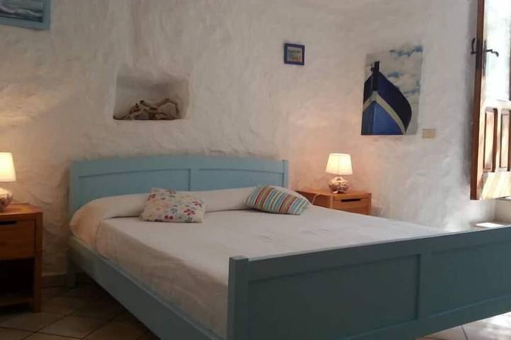 Location de vacances pour 6 personnes, avec balcon à Ponza - 2