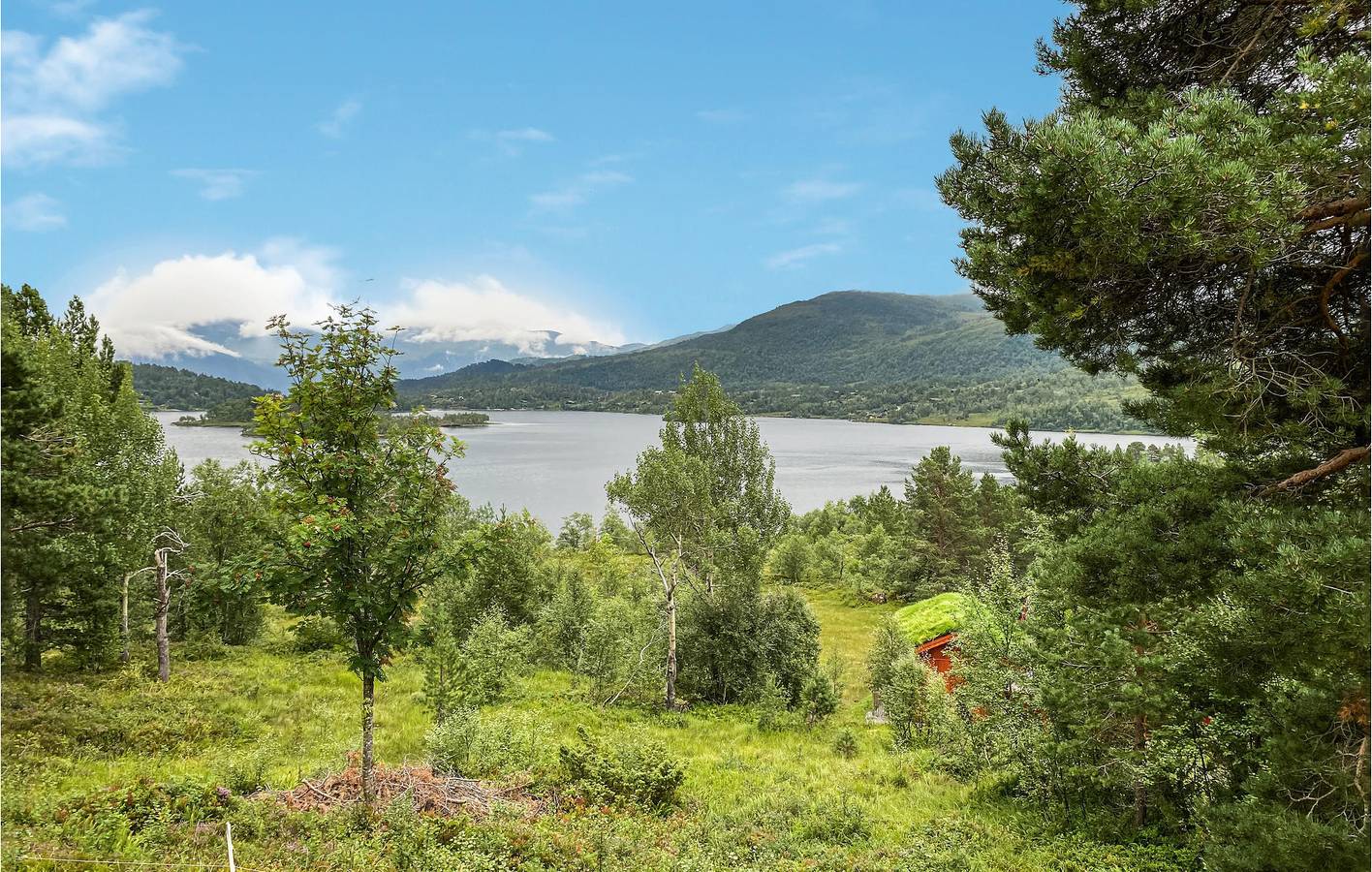 Ferienhaus für 8 Personen mit Ausblick in Sunnmørsalpane, Sykkylven