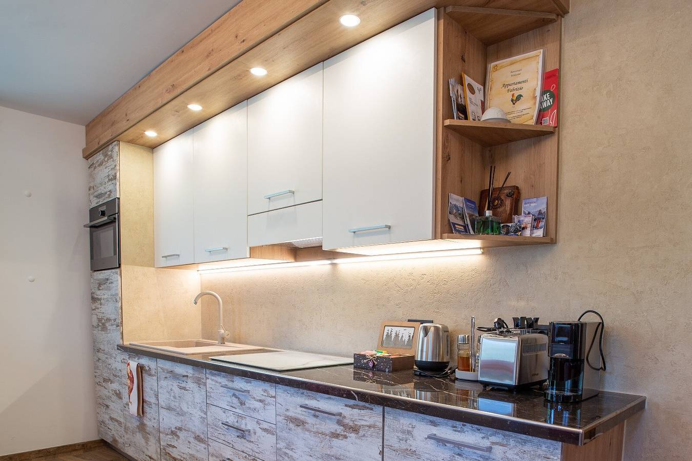 Ganze Wohnung, Apartment '3' mit Seeblick, Gemeinschaftsgarten und Wlan in Teola, Livigno