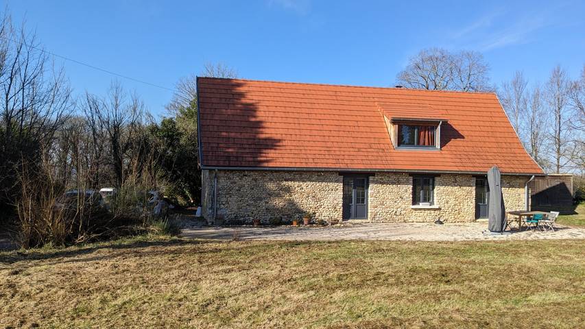 Gîte pour 4 personnes, avec jardin