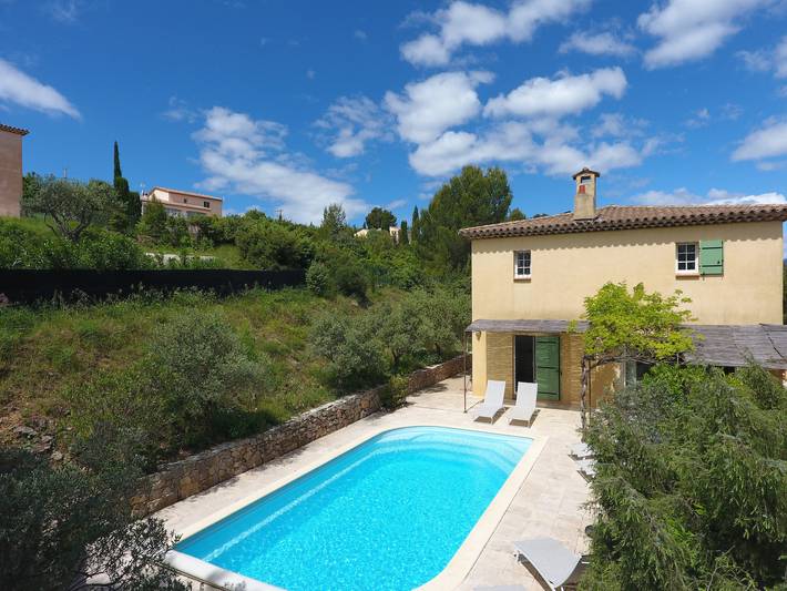 Gîte pour 10 personnes, avec piscine à Flayosc
