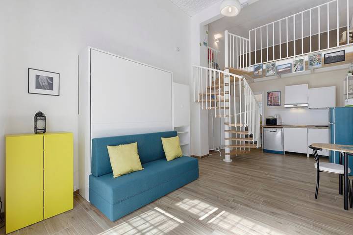 Ganze Wohnung, Apartment 'Chicco & Mirca Loft in Rome Metro A' mit Wlan und Klimaanlage in Primavalle, Rom