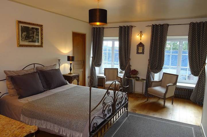 Château pour 15 personnes, avec Jardin dans la Manche - 3