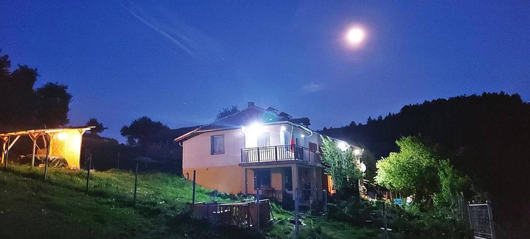 Landhaus für 2 Personen, mit Terrasse und Garten sowie Ausblick, mit Haustier in Bulgarien - 3