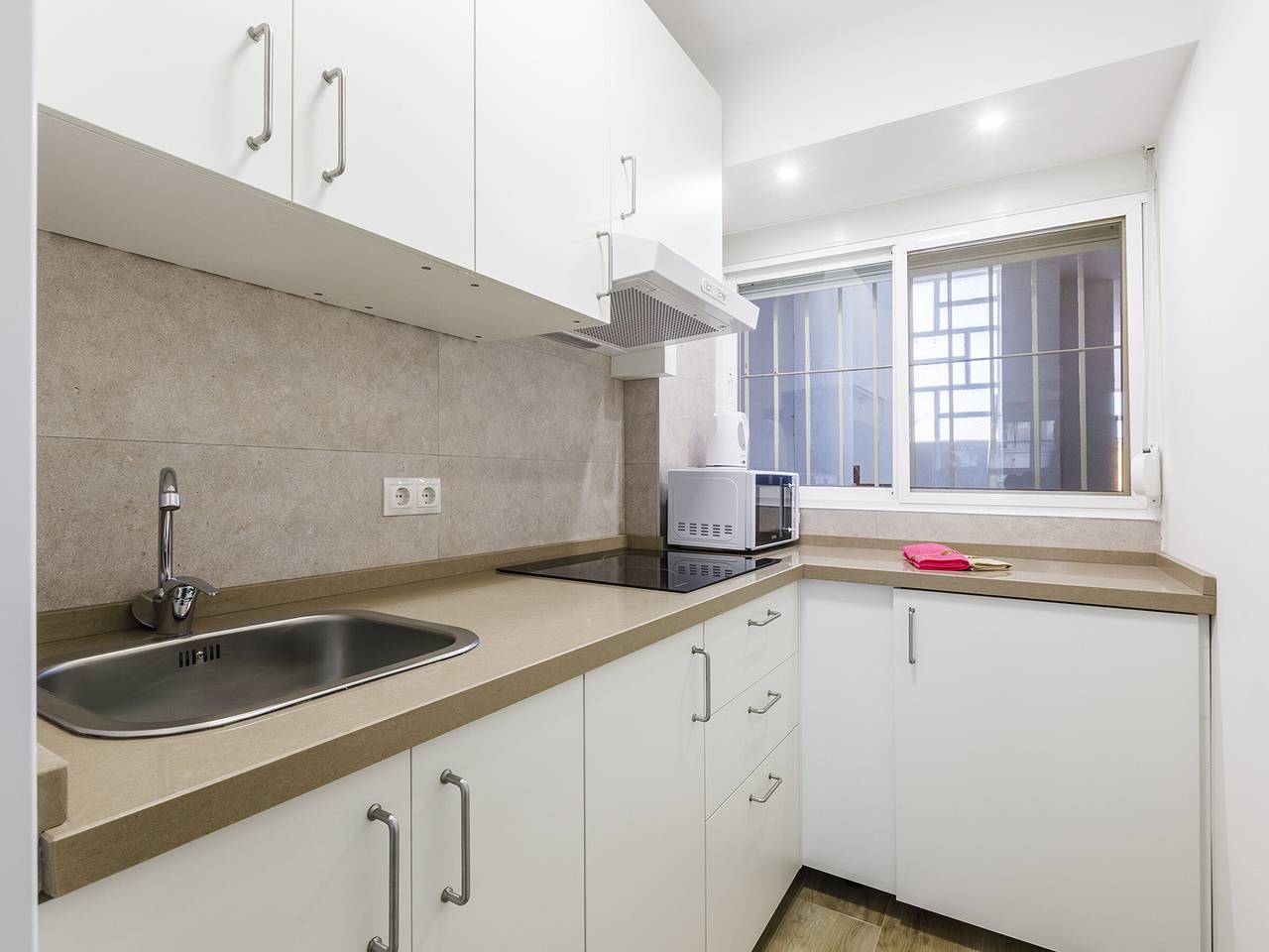 Ganze Wohnung, Moderne Wohnung für 4 Personen mit Terrasse in Torre del Mar in Playa de Torre del Mar, Torre del Mar