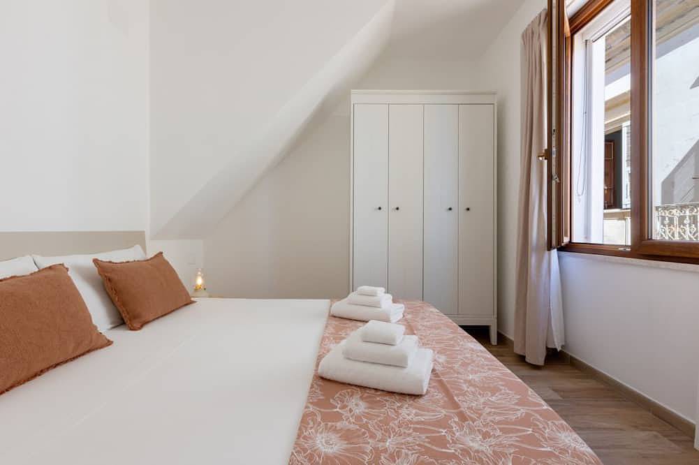 Ganze Wohnung, Guesthost - Modern Apartment in Centre Carloforte! in Carloforte, Sulcis Iglesiente