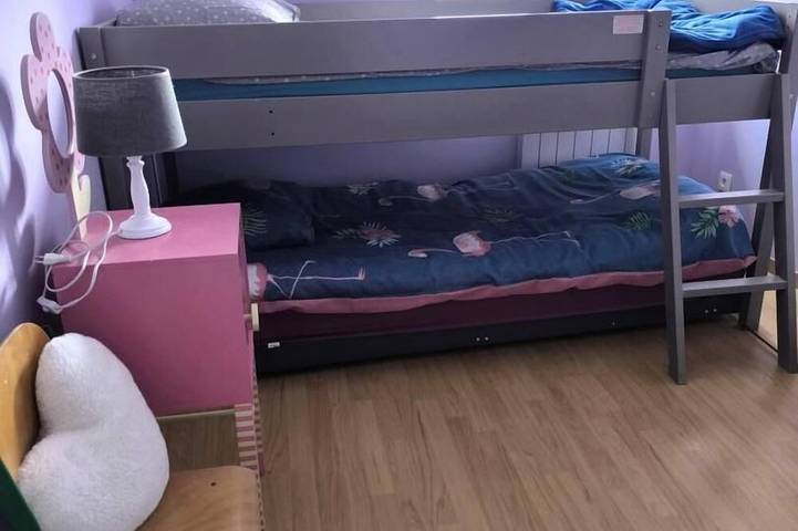 Location de vacances pour 6 personnes, avec jardin et piscine à Haute-Rivoire - 4