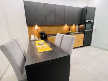 Gîte pour 5 personnes, avec balcon à Esch-sur-Alzette