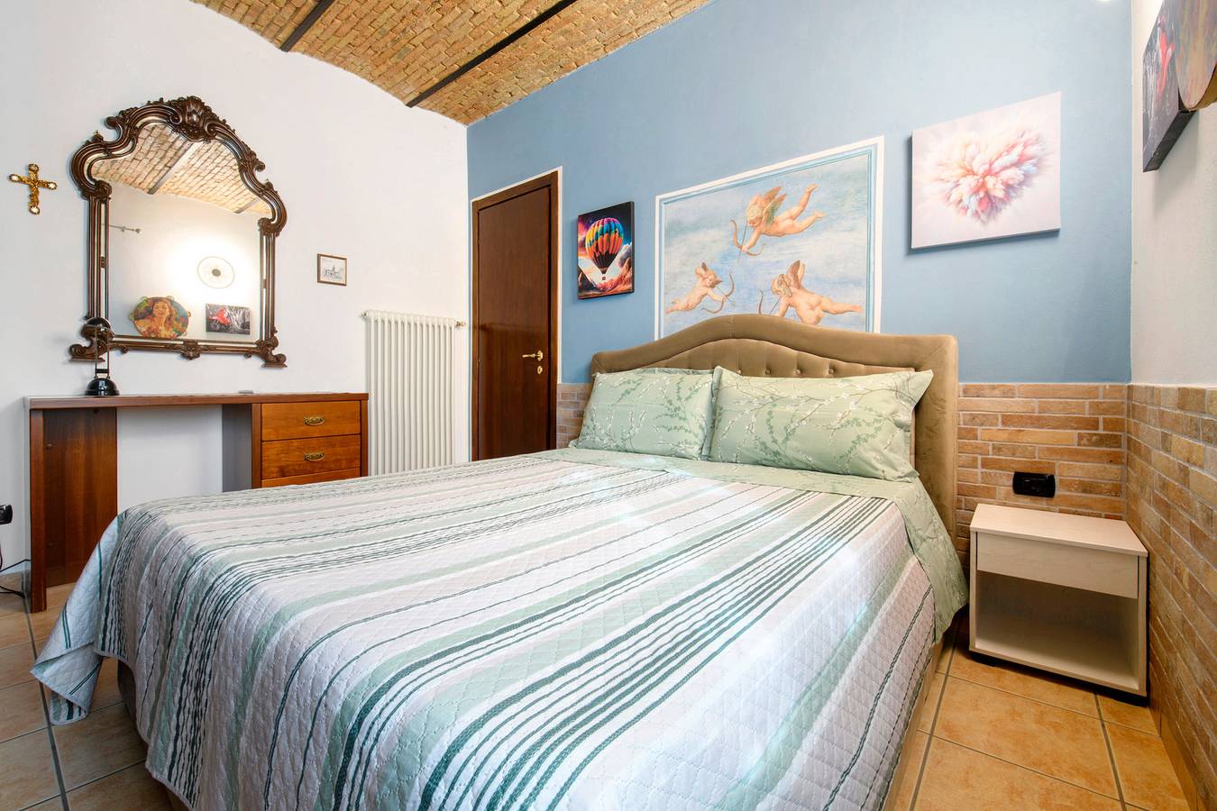 Entire apartment, Casa del Barba Como Lake – Tranquility and Relaxation in Monguzzo, Brianza