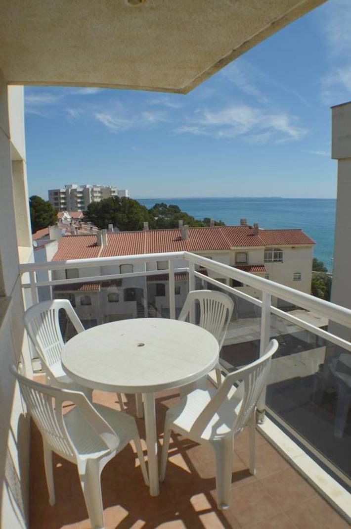 Ferienwohnung für 6 Personen, mit Terrasse und Pool in Miami Playa