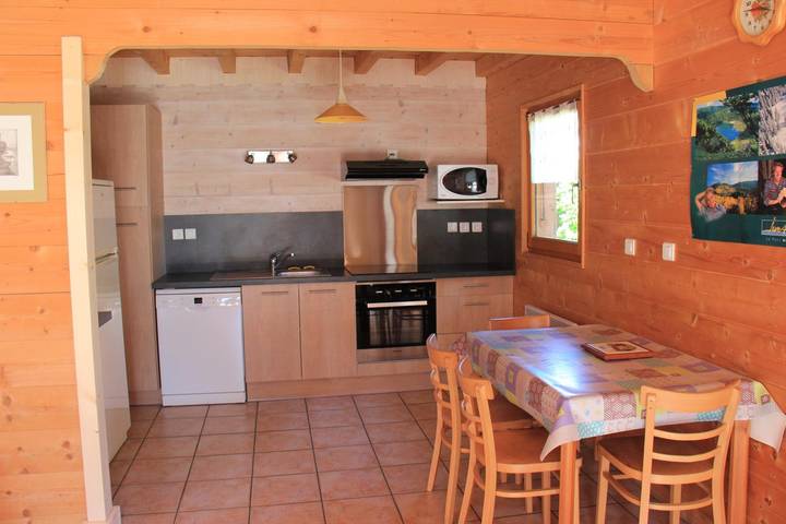 Gîte für 5 Personen, mit Terrasse und Garten sowie Ausblick im Jura - 3