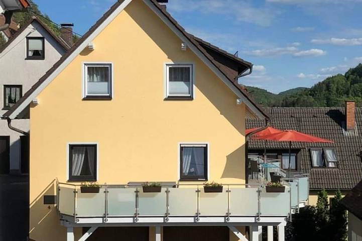 Ferienhaus für 6 Personen, mit Balkon und Garten in Wiesenttal
