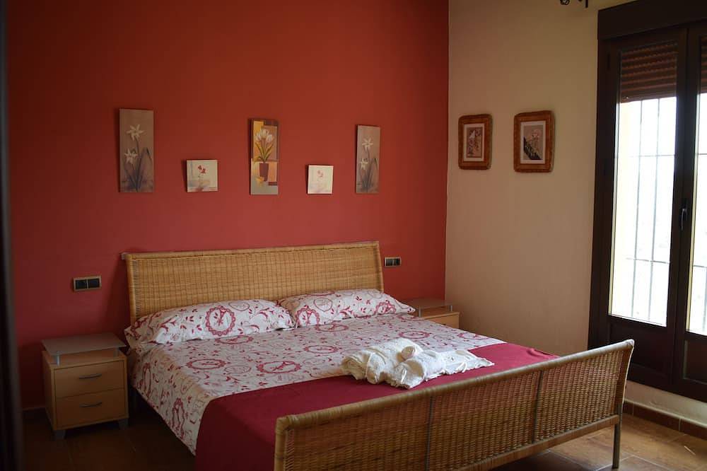 Bett-Rebe, schöne und geräumige Haus im Herzen von Andalusien. in Palenciana, Córdoba Provinz