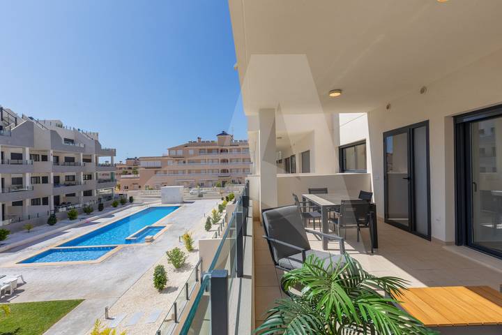 Appartement de vacances pour 5 personnes, avec piscine ainsi que terrasse et jardin, animaux acceptés - 1