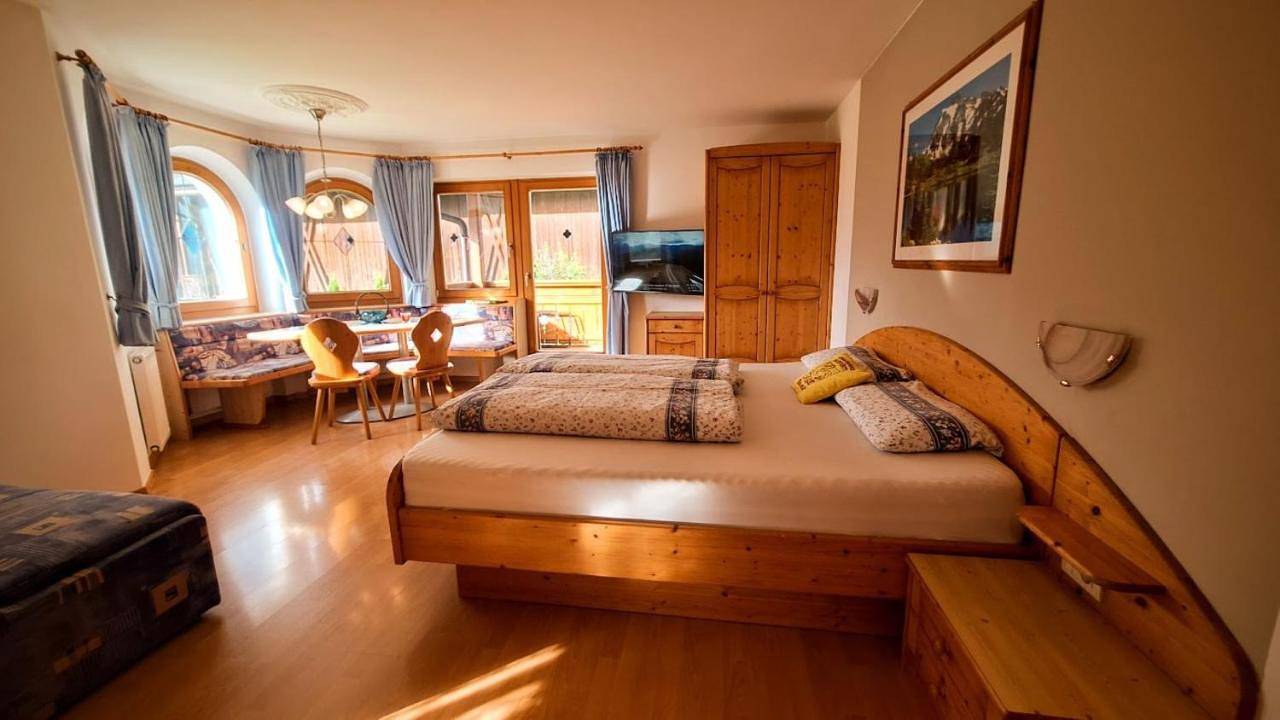 Monolocale intero, Studio with Balcony in Santo Stefano, San Lorenzo di Sebato e dintorni
