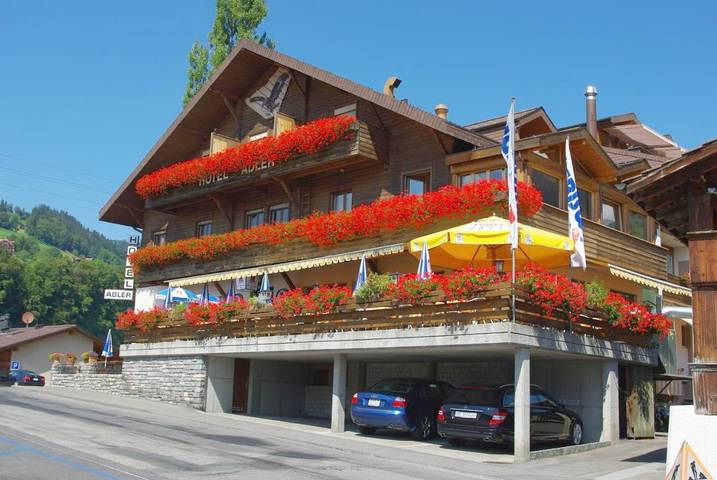 Hotel für 2 Personen, mit Balkon und Terrasse sowie Seeblick und Ausblick in Sigriswil