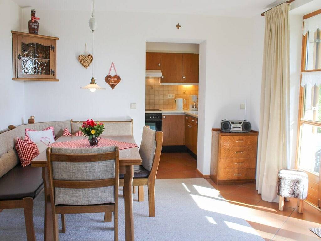 * * * * "Landhaus Alpenblick" in Grafing, Oberbayern