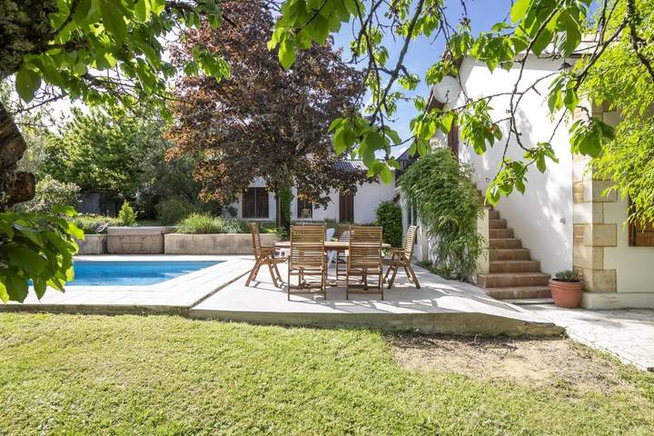Location de vacances pour 6 personnes, avec piscine ainsi que jardin et terrasse à Miramont-de-Guyenne - 4