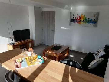 Gîte pour 2 personnes, avec terrasse à Villaz