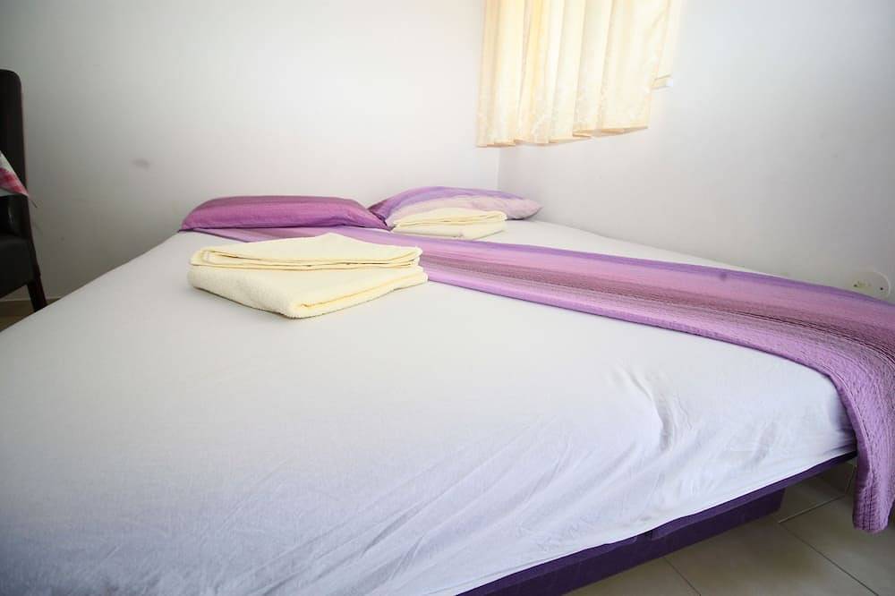 Geheel appartement, Amazing beachfront apartment with balcony and wifi in Mljet